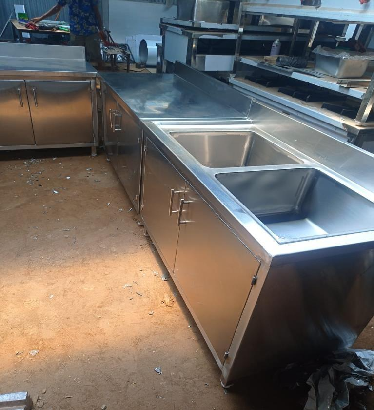 cabinet type sink two bowl